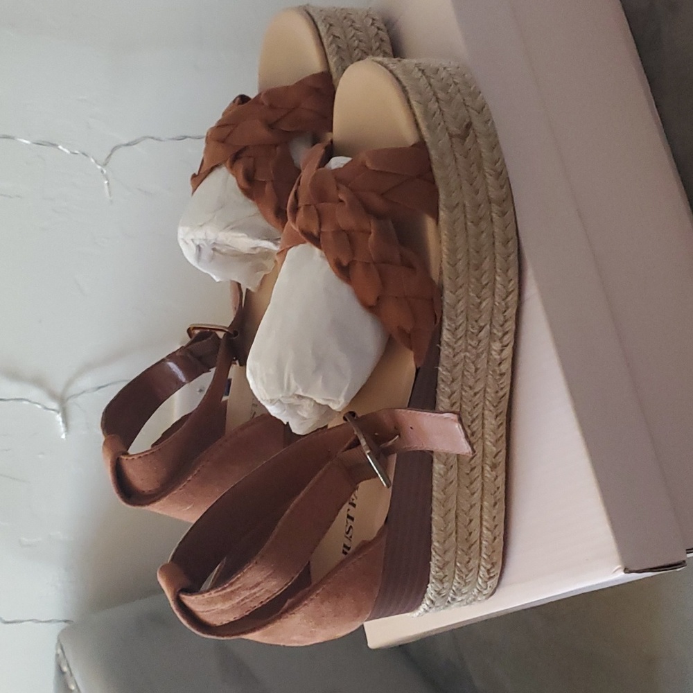 Just Fab Corinna Wedge